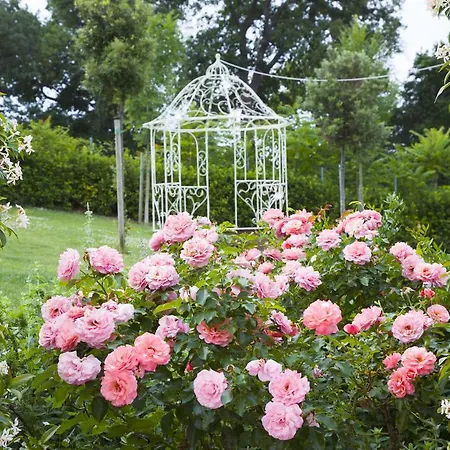 Clelia Séjour à la ferme Sirolo